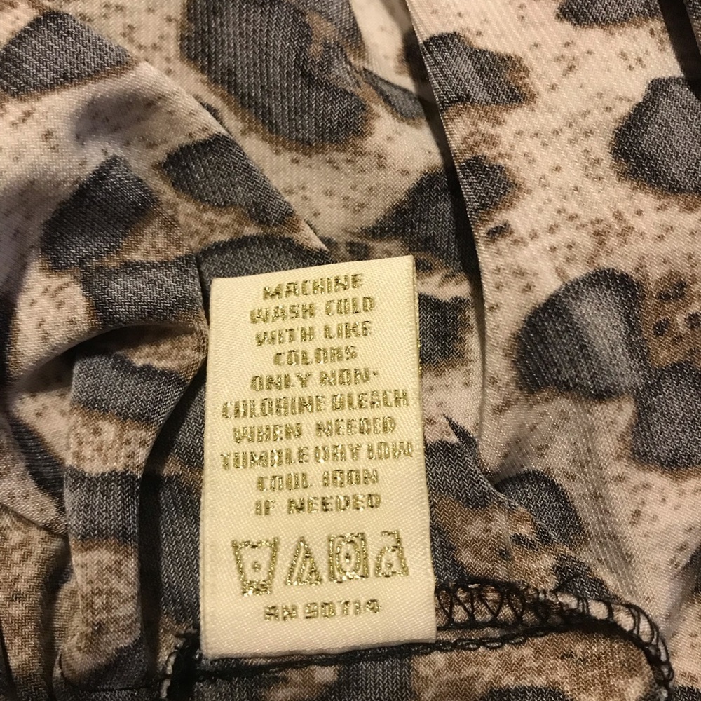 XS Leopard Print Racer Dress W front cut out - Picture 5 of 7